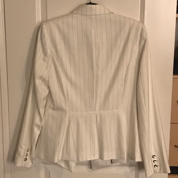 White Blazer with Small Gray Stripes - Picture 3 of 5